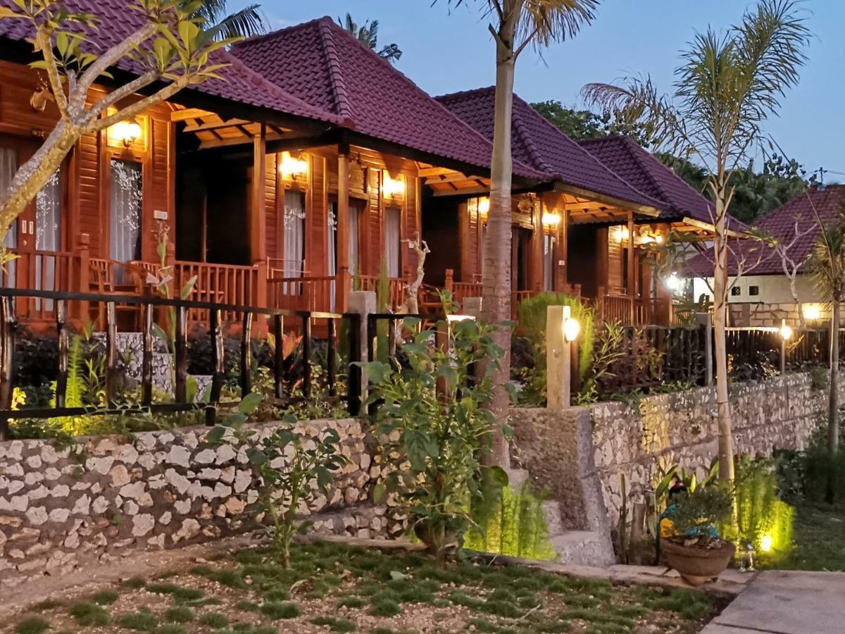 Kamasan Cottage By Reccoma Toyapakeh ภายนอก รูปภาพ
